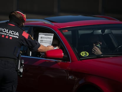 Un agente de los Mossos d'Esquadra en una imagen de archivo.