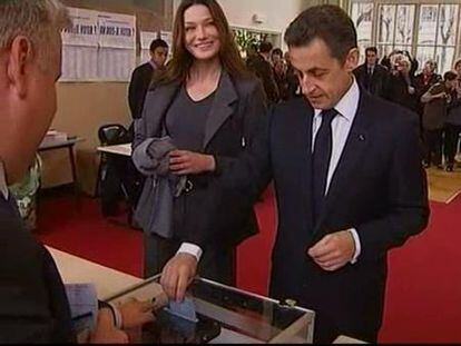 Sarkozy sí vota en las elecciones regionales