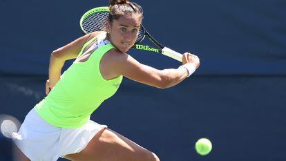 NEW YORK, NEW YORK - SEPTEMBER 02: Sara Sorribes Tormo of Spain returns the ball against Su-Wei Hsieh of Chinese Taipei during her Women's Singles second round match on Day Four of the 2021 US Open at USTA Billie Jean King National Tennis Center on September 02, 2021 in New York City.   Matthew Stockman/Getty Images/AFP
== FOR NEWSPAPERS, INTERNET, TELCOS & TELEVISION USE ONLY ==