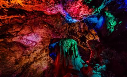 La cueva de Canelobre, en Busot (Alicante).