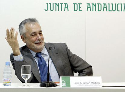 José Antonio Griñán, ayer, en una conferencia de prensa en Fitur.