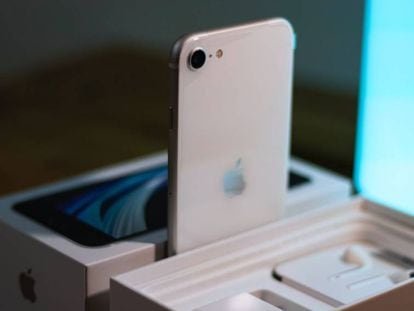 Confirmado: el iPhone SE 4 contará con una pantalla OLED