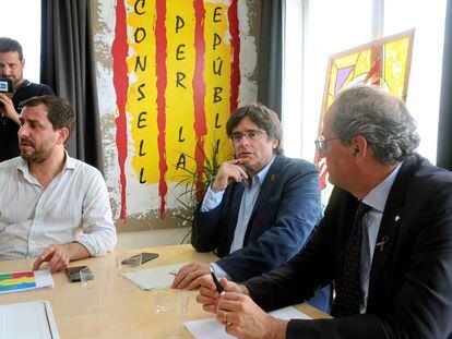 El presidente de la Generalitat, Quim Torra, en una reunión en julio con el expresidente Carles Puigdemont.