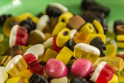 La energía acumulada en los dulces resulta muy atractiva para el cerebro