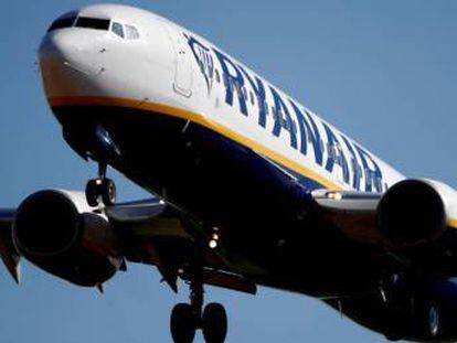 Ryanair duplica su previsión de pérdidas por culpa de Ómicron