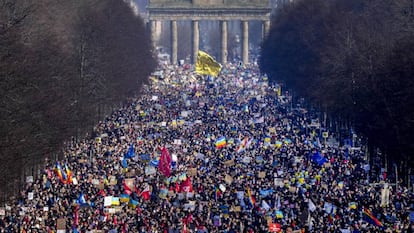 Las protestas contra la invasión de Ucrania alrededor del mundo, en imágenes