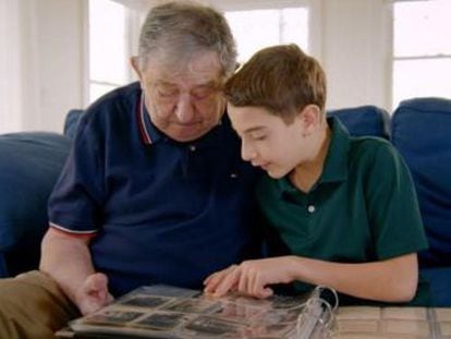 El documental  El número del brazo de mi bisabuelo  muestra la emotiva conversación entre un superviviente de Auschwitz y un niño de 10 años