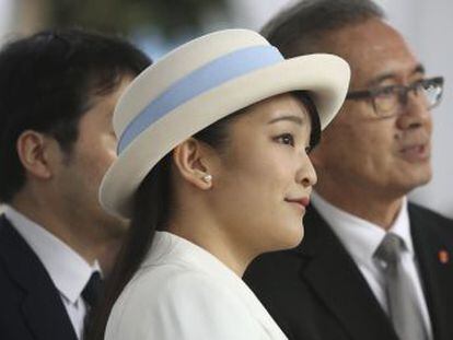 La boda de la sobrina del emperador Naruhito con un plebeyo, pospuesta hasta 2020, hará de ella una ciudadana más