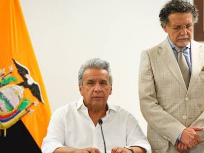 El presidente de Ecuador, Lenín Moreno, y Pablo Celi, el contralor general. En vídeo, las claves de la crisis en el país. En vídeo, cronología de las protestas en Ecuador.