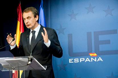 Zapatero, en la rueda de prensa en la que ha analizado el Consejo Europeo.