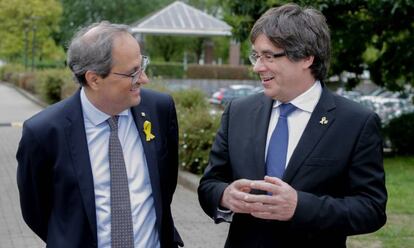 El presidente Torra y el huido Carles Puigdemont, en Bruselas el pasado 27 de agosto.