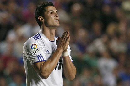 Cristiano Ronaldo, durante el partido ante el Levante.