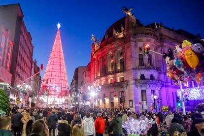 Decoración navideña en Vigo en 2021.
