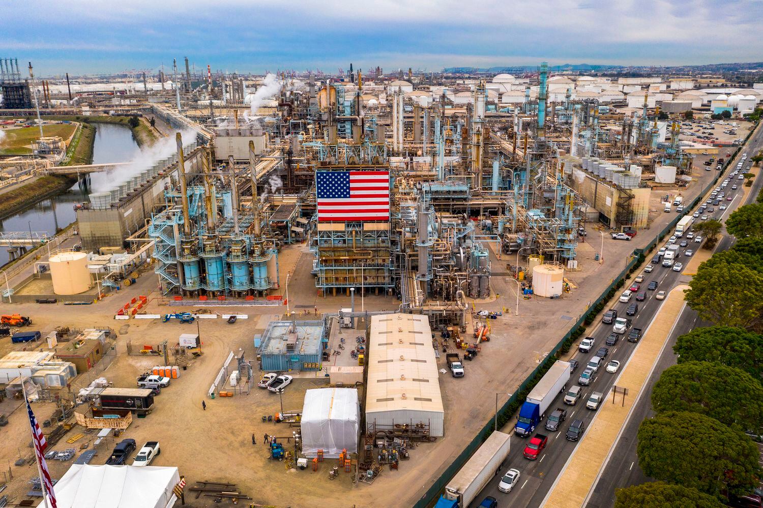 Refinería en Carson, California.