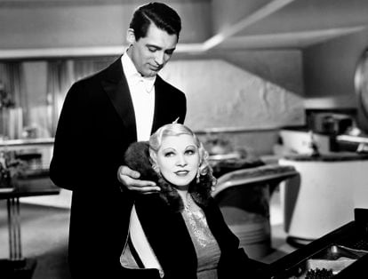 Cary Grant and Mae West in I'm No Angel (1933).