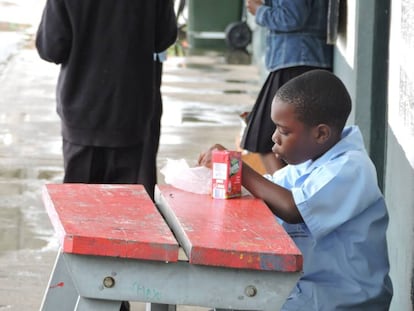 Un ni&ntilde;o en la escuela p&uacute;blica de Bellevue (Santa Luc&iacute;a). 