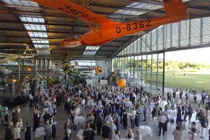 Celebración de uno de los actos del foro ESOF 2006 en el Museo de la Aviación de Múnich.