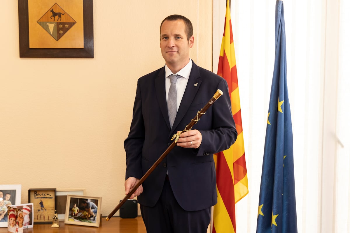 Junts explota la inmigración en su estrategia para neutralizar al independentismo islamófobo y a ERC |  Cataluña |  España