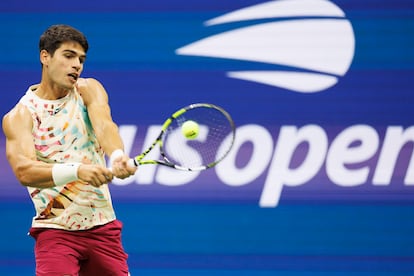 Alcaraz, durante el partido frente a Koepfer en la Arthur Ashe de Nueva York.