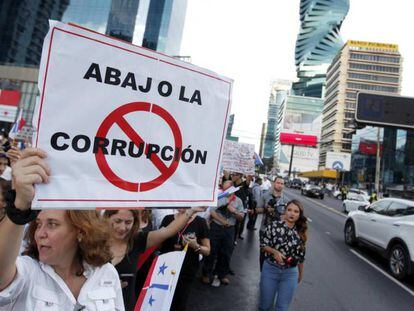 Protesta contra la corrupción en Ciudad de Panamá.