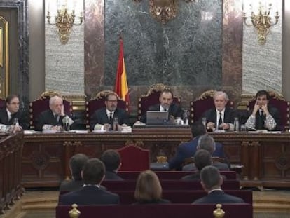 Algunos testigos hacen piruetas para tratar de que ni la Fiscalía ni la Abogacía del Estado logren probar los supuestos delitos de malversación de los líderes independentistas