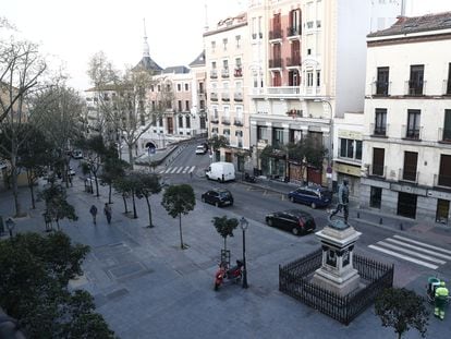 El Rastro de Madrid, vacío por el coronavirus.