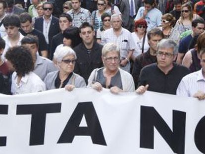 Manifestaci&oacute;n en Bilbao contra la muerte del polic&iacute;a Eduardo Puelles en 2009.