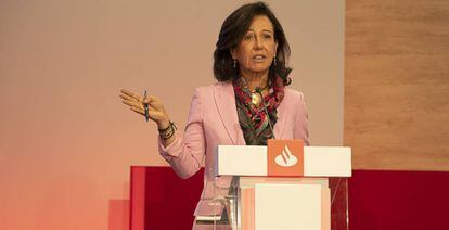 Ana Botín, presidenta del Santander, en la presentación de los nuevos objetivos en Londres. 