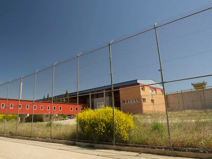 Exterior de la prisión de Zuera (Zaragoza), último centro penitenciario en licitar un concurso para cubrir la atención primaria de sus reclusos