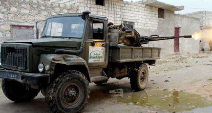 Imagen de archivo de un combatiente del grupo rebelde sirio Ahrar al-Sham.