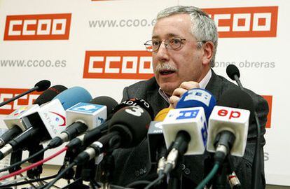 El secretario general de CC OO, Ignacio Fernández Toxo, durante la rueda de prensa.