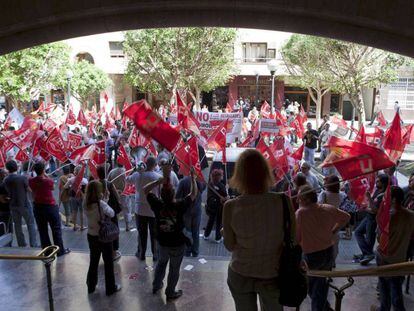 Protesta de empleados públicos en Málaga. EFE