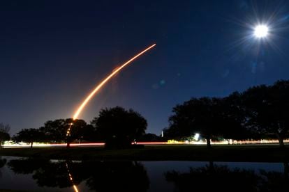 Imagen del reciente lanzamiento de un cohete de SpaceX Falcon 9, en Florida, el 18 de enero.