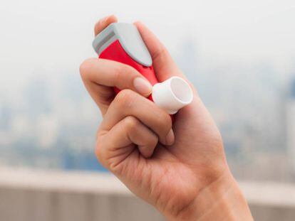 Un inhalador para enfermos de asma. 