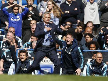 Mourinho, en el partido contra el Crystal Palace que hizo campe&oacute;n al Chelsea.