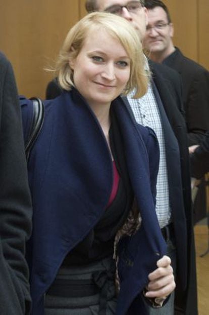 La periodista Laura Himmelreich a su llegada al desayuno de prensa convocado por el Partido Liberal Alemán.
