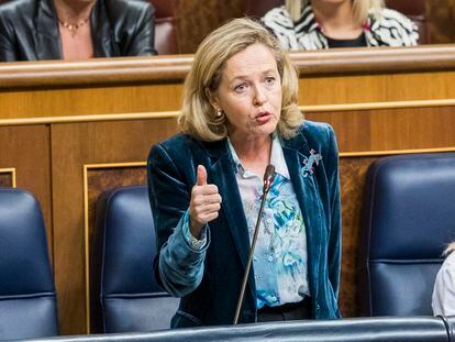 Nadia Calviño, vicepresidenta económica del Gobierno, este miércoles durante la sesión de control al Ejecutivo en el Congreso.