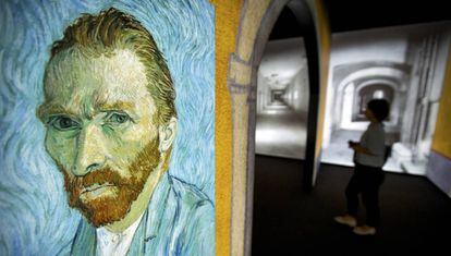 'Autorretrato', en la exposición dedicada a la obra de Van Gogh que se puede ver en Pekín.