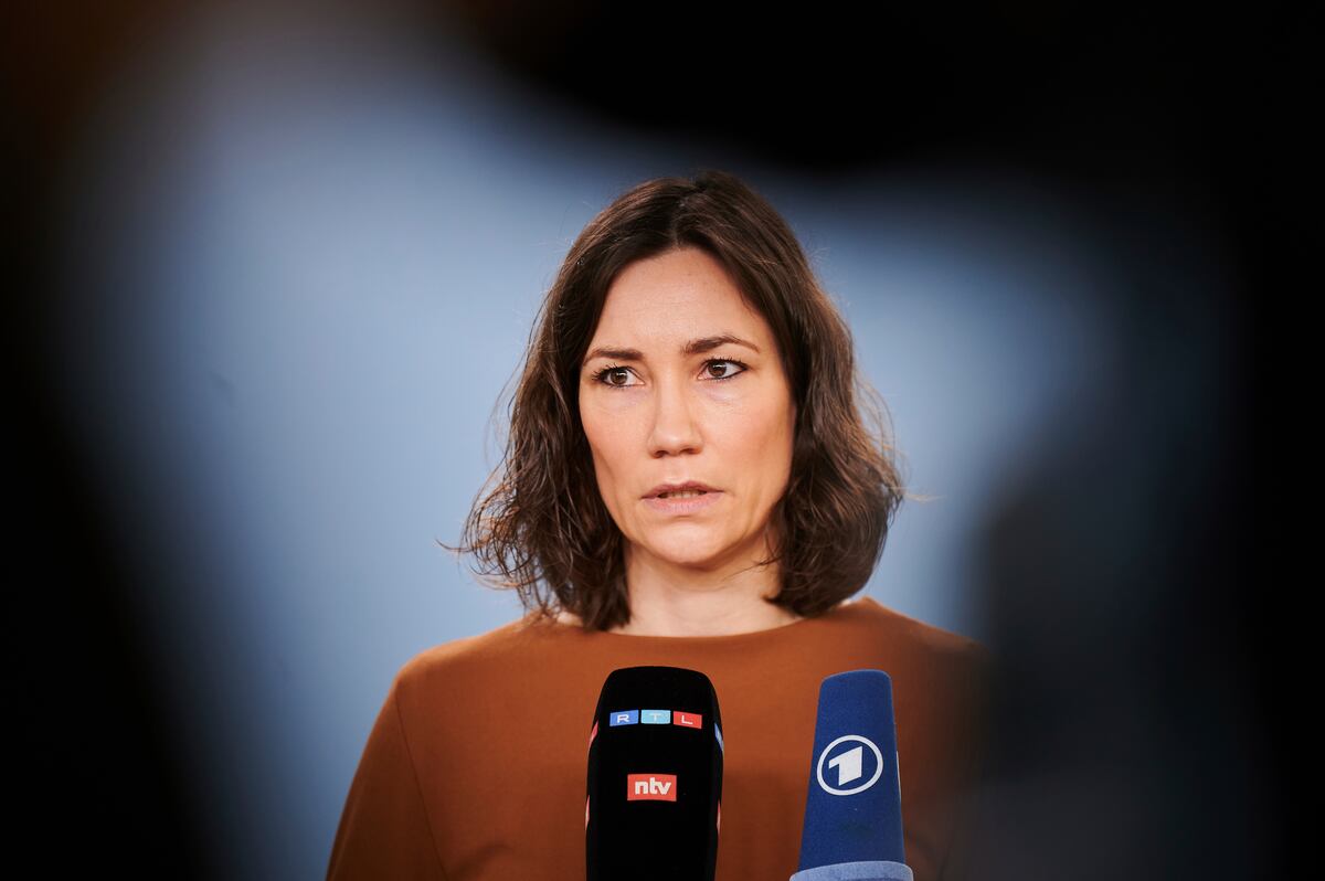 Anne Spiegel: Die erste Krise der Scholz-Regierung: Bundesfamilienministerin tritt zurück |  International