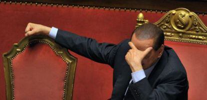 El primer ministro italiano, Silvio Berlusconi, durante la sesión del Senado.