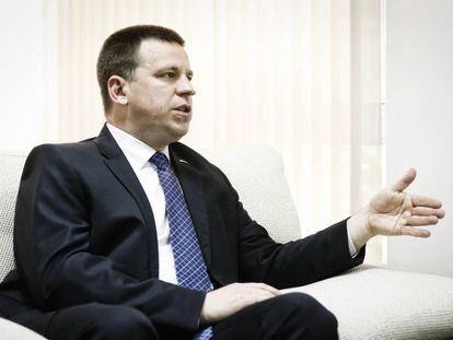 J&uuml;ri Ratas, primer ministro de Estonia, durante su la entrevista con EL PA&Iacute;S.