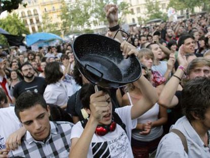Una de las concentraciones del pasado a&ntilde;o del 15-M en la plaza del Ayuntamiento de Valencia.