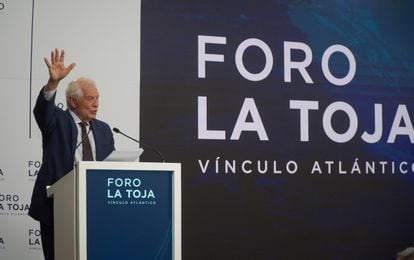 The Vice President of the European Commission, Josep Borrell, intervenes in the La Toja Forum this past Saturday.