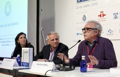 In&eacute;s Fern&aacute;ndez-Ord&oacute;&ntilde;ez, &Aacute;lex Grijelmo y Juan Jos&eacute; Mill&aacute;s, en el Foro Internacional del Espa&ntilde;ol. 