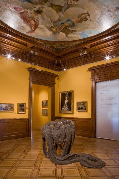 <i>Avenzza Revisited,</i> de Louise Bourgeois, en la sala dedicada a Goya<b>.</b>