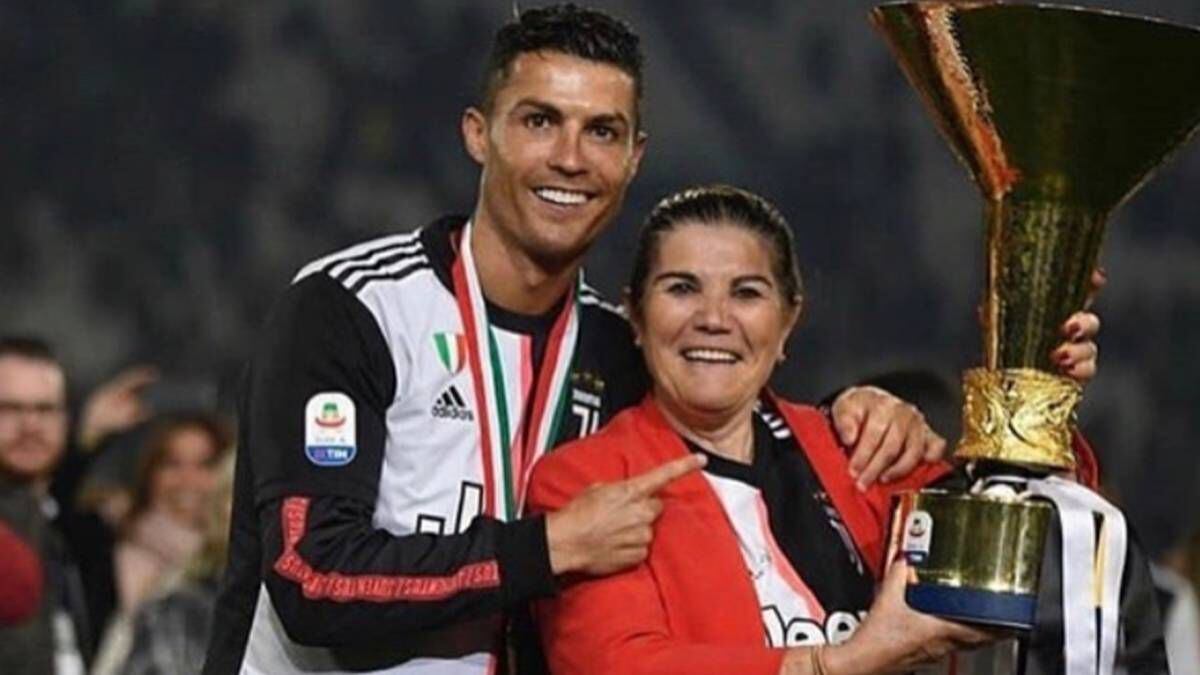 La madre de Cristiano Ronaldo habla tras el ictus: “Han sido días duros, de  luchas y victorias” | Gente | EL PAÍS