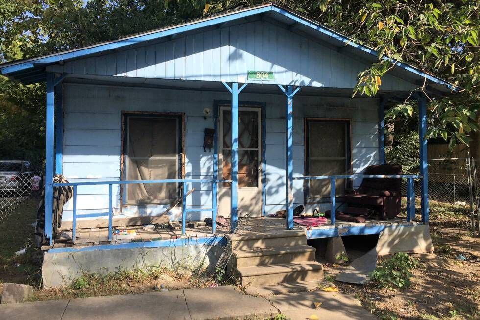 La casa de Wilson, negra de 25 años que vive con sus dos hijas en el lado sur del lago.