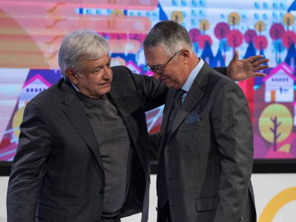 López Obrador y Ricardo Salinas Pliego, en diciembre de 2018.
