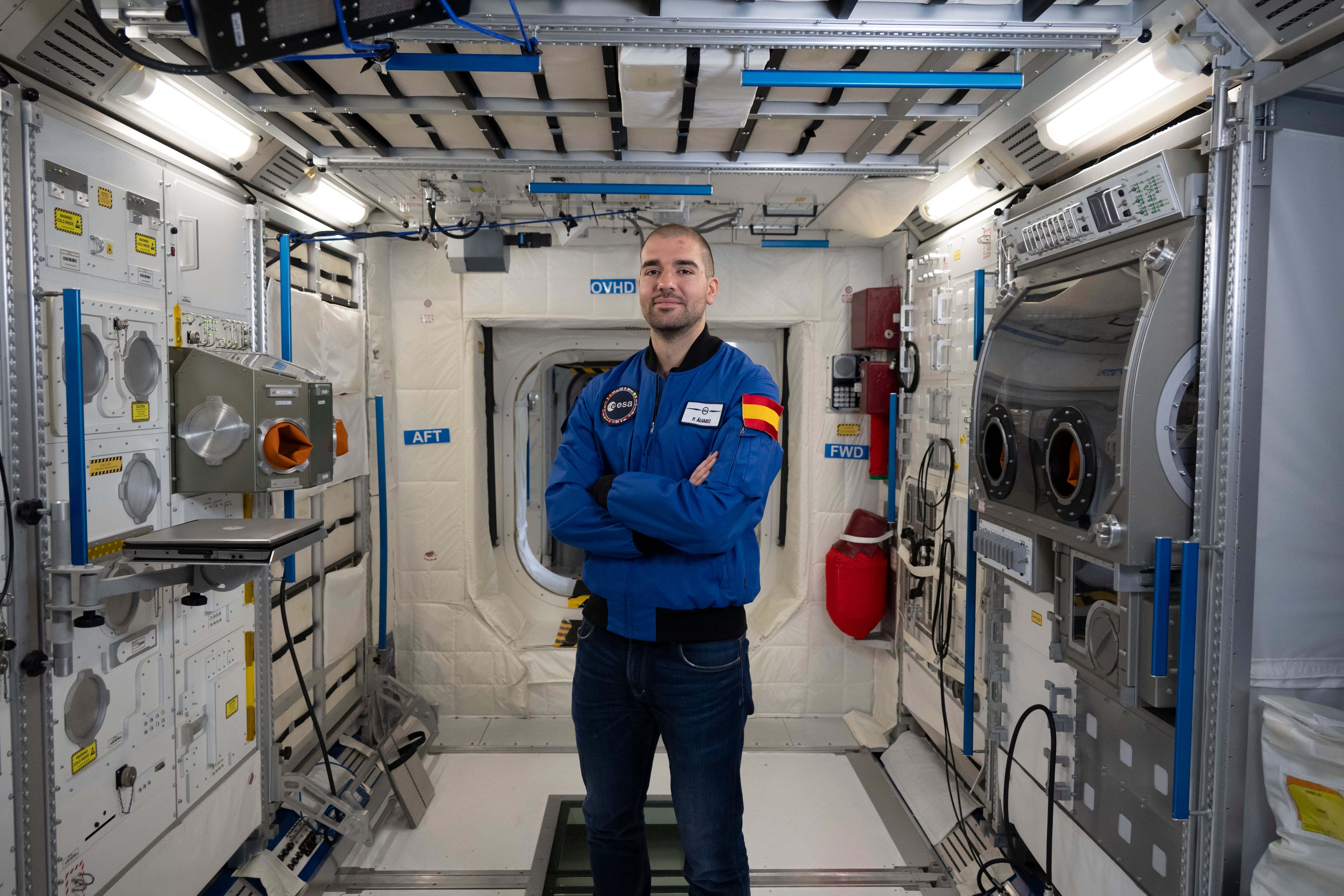 Pablo Álvarez se gradúa como astronauta: “En este trabajo no se buscan genios, sino gente todoterreno”