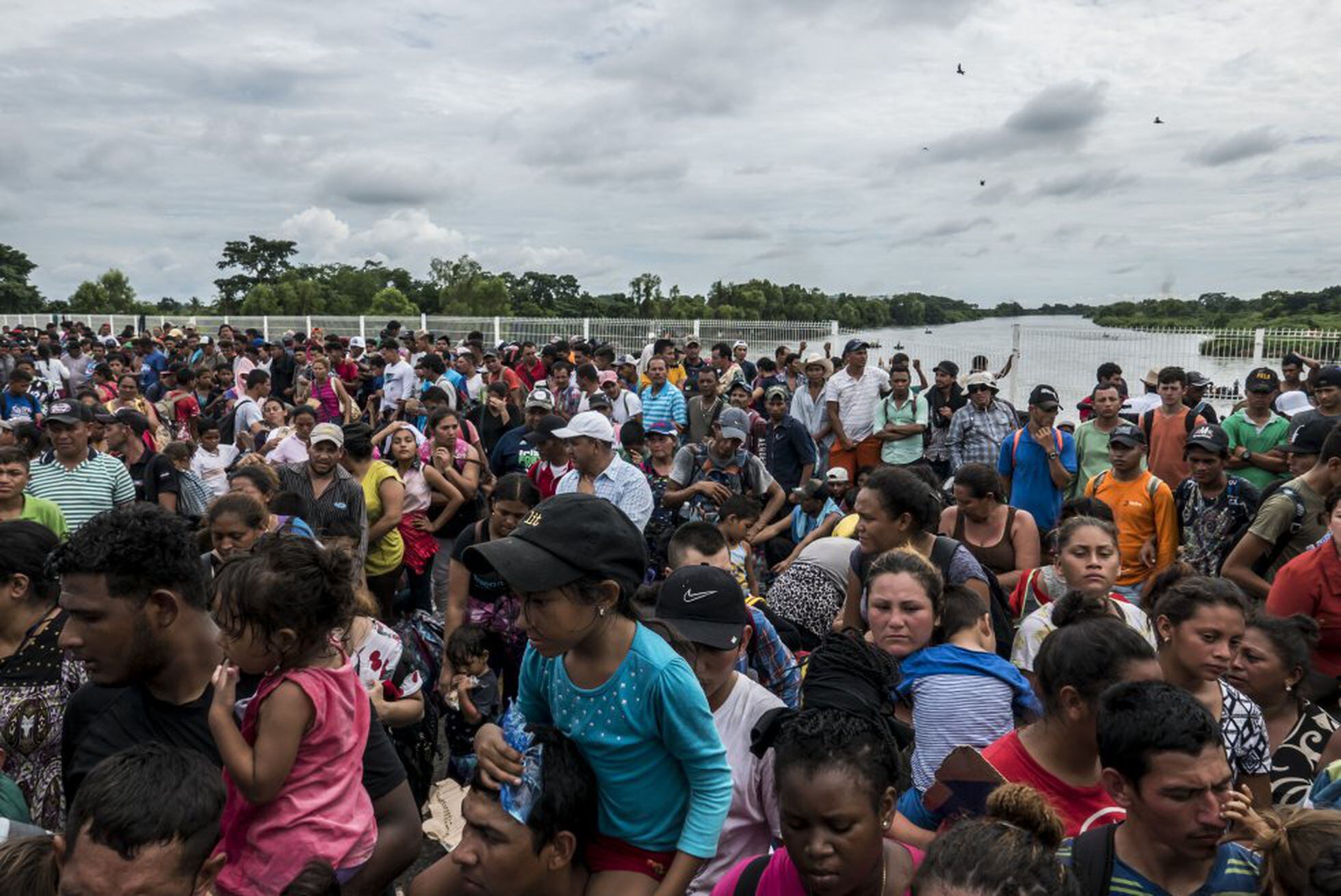 Así Ha Sido El Camino De La Caravana Migrante | Fotos | Internacional ...